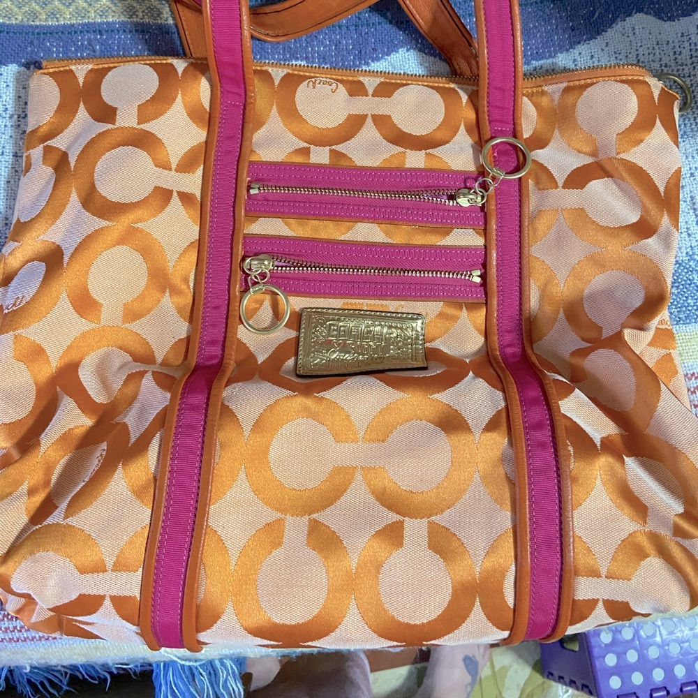 Coach Poppy Orange Pink Op Art Glam Tote 13826